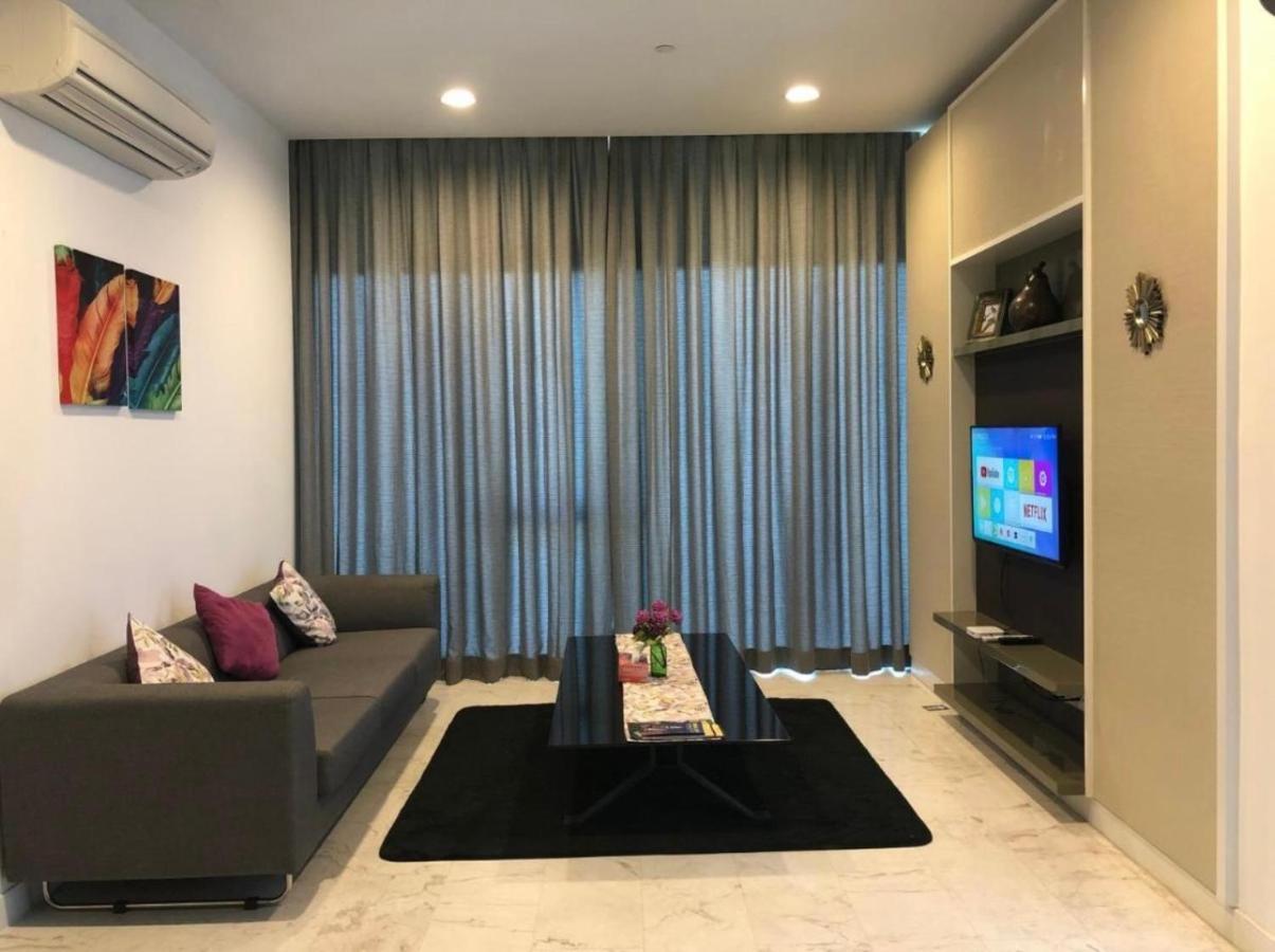 The Platinum Klcc By Castle Kuala Lumpur Exterior photo